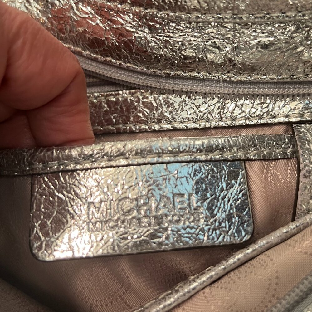 HOST PICK, Design Posh Party — Michael Kors Metallic Silver Shoulder Bag - Picture 9 of 9